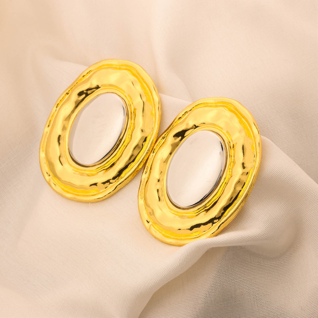 Circle Glow Earrings