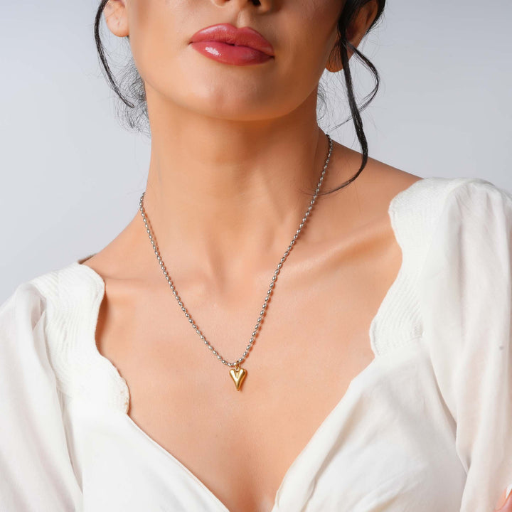 Mini Heartbeam Necklace