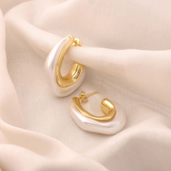 Moon Shell Hoops