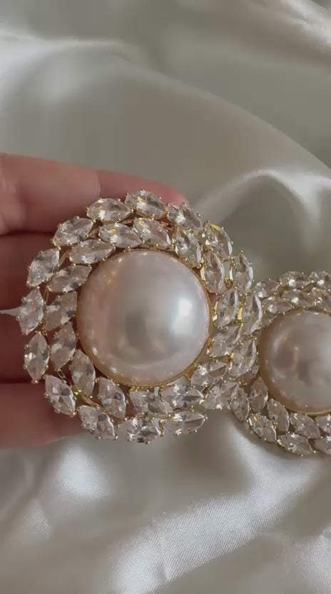 Crown Pearl Studs