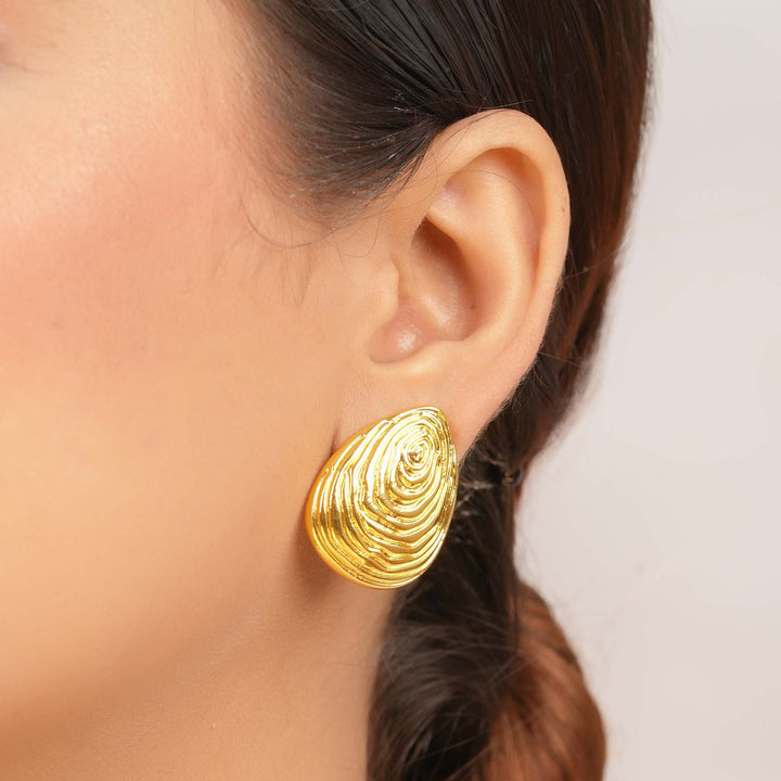 Gold Maze Studs