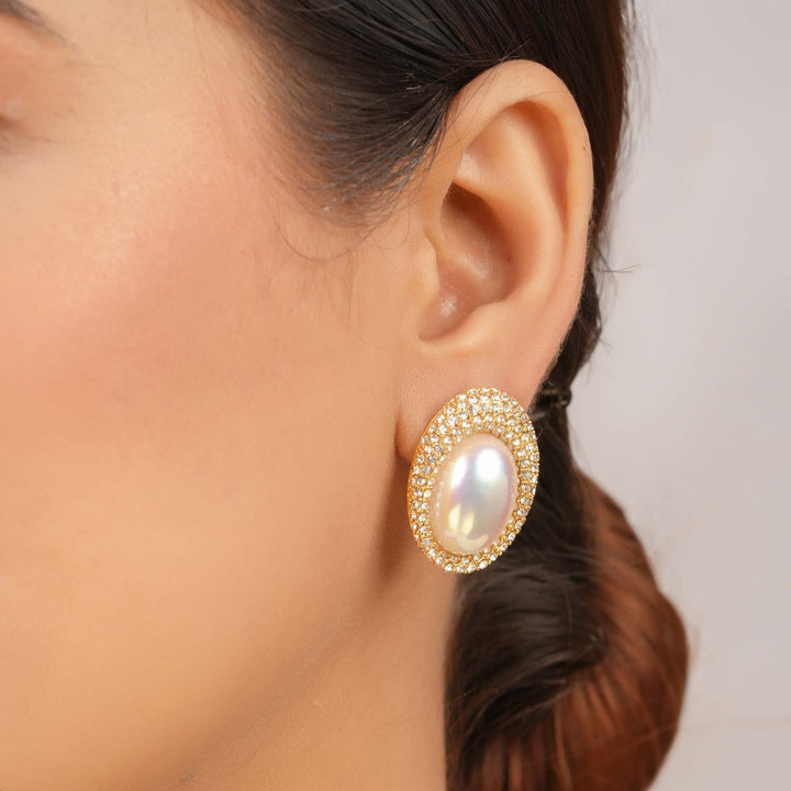 Pearl Blaze Studs